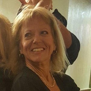 Meet your Posher, Caryn